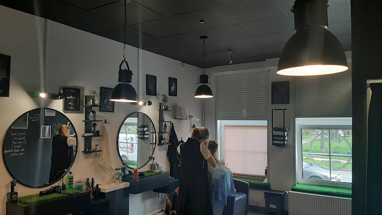Praca barbera w ELLION 11